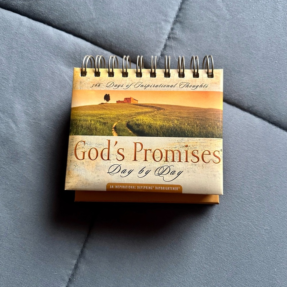 God’s Promises Day by Day | 365 Day Inspirational Flip Calendar